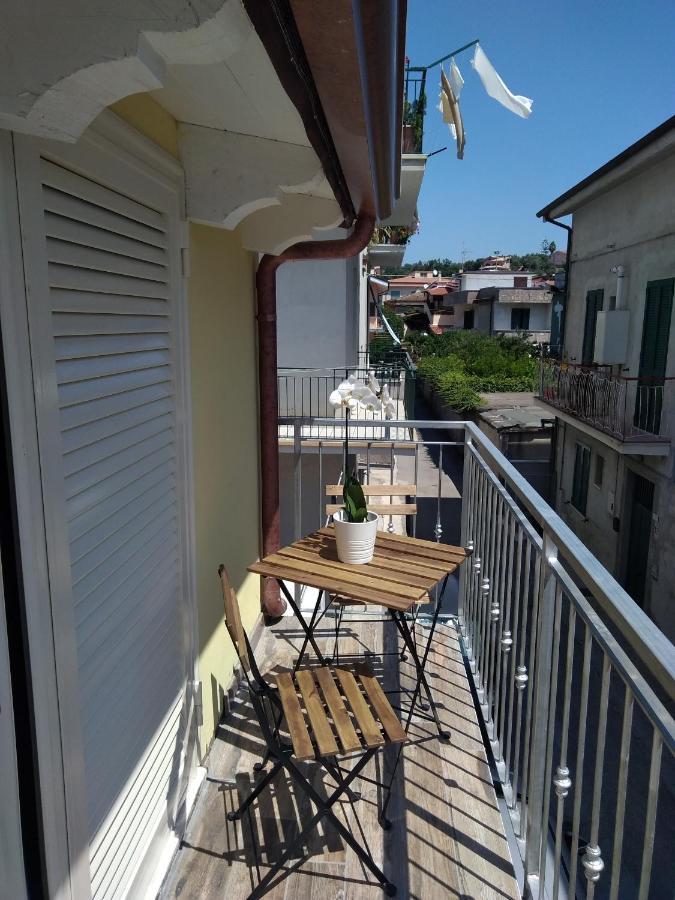 B&B A Casa Di Antonella Scauri  Exterior photo